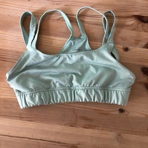 Oiselle sports bra